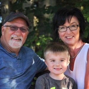 Meet your Posher, Clara